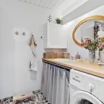 別荘 Stunning In Juelsminde With Wifi Sønderby